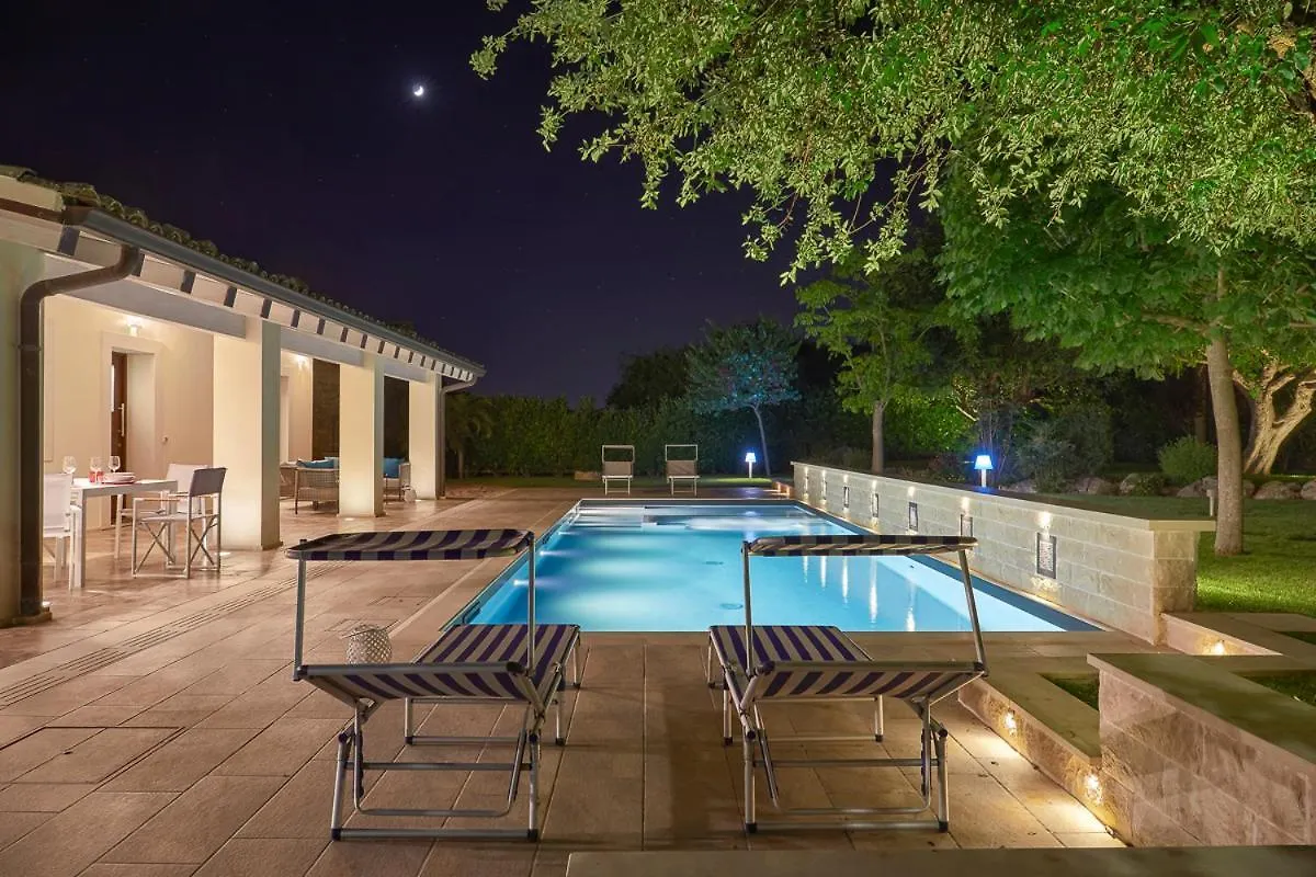 Villa Scarlet Con Piscina Privata Modica Italy
